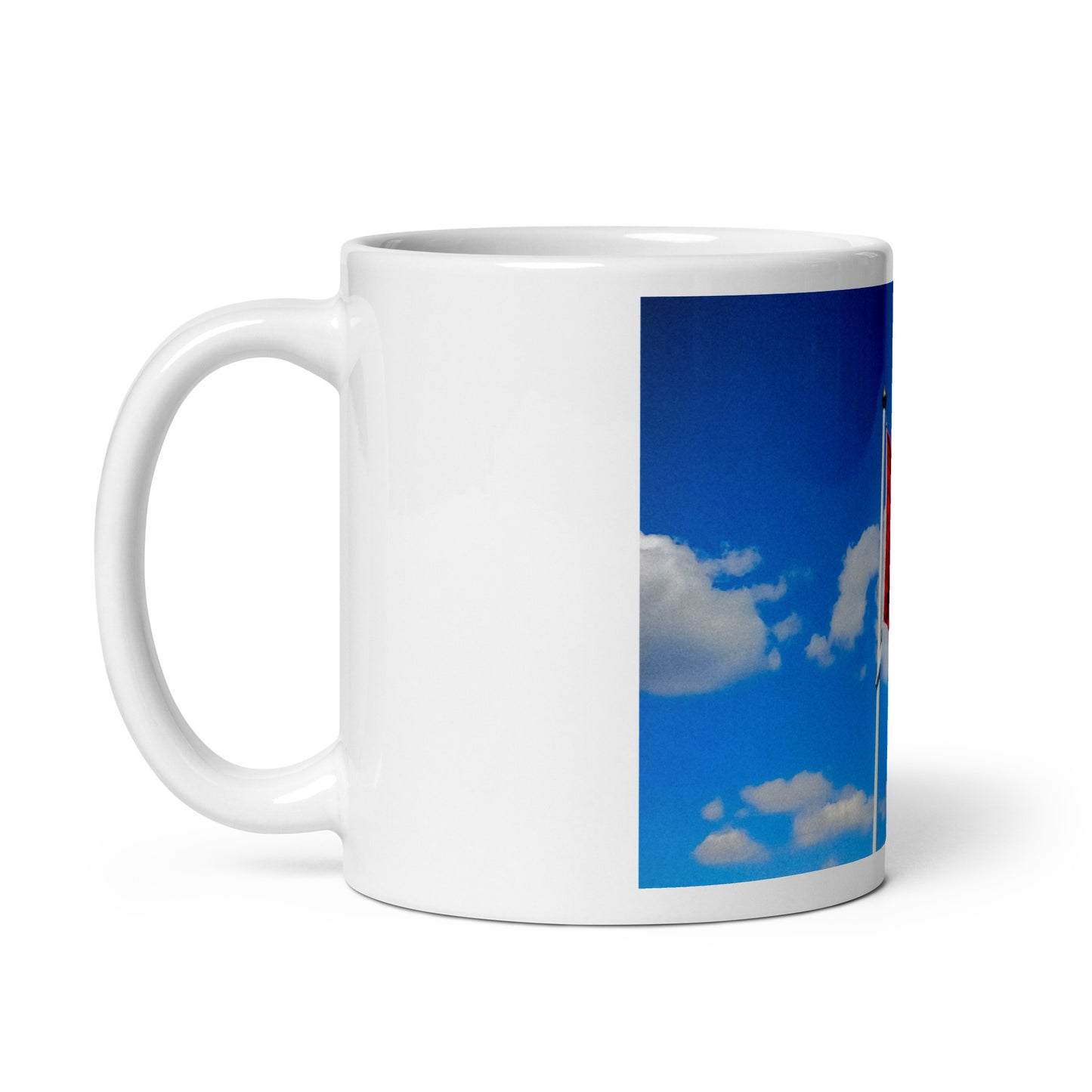 White glossy mug with canada flag